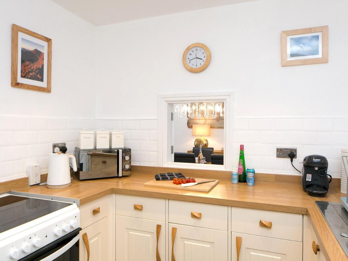Pass The Keys Modern Coastal Home In Bull Bay Amlwch Екстер'єр фото